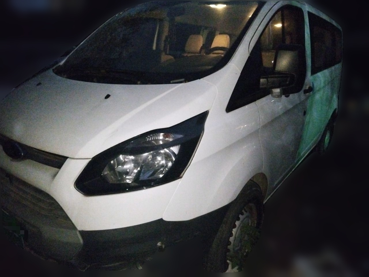 Transit 2019 2.0T Diesel Short Wheelbase 6-Seater China VI