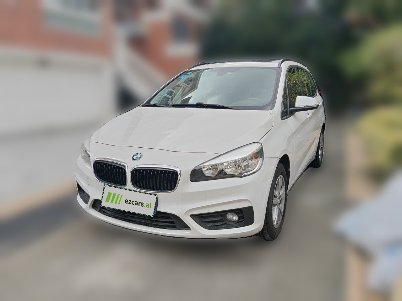 2 Series Wagon 2015 218i Leading