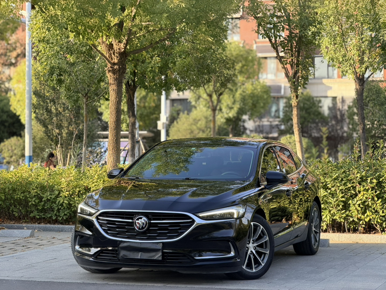 LaCrosse 2022 652T Luxury