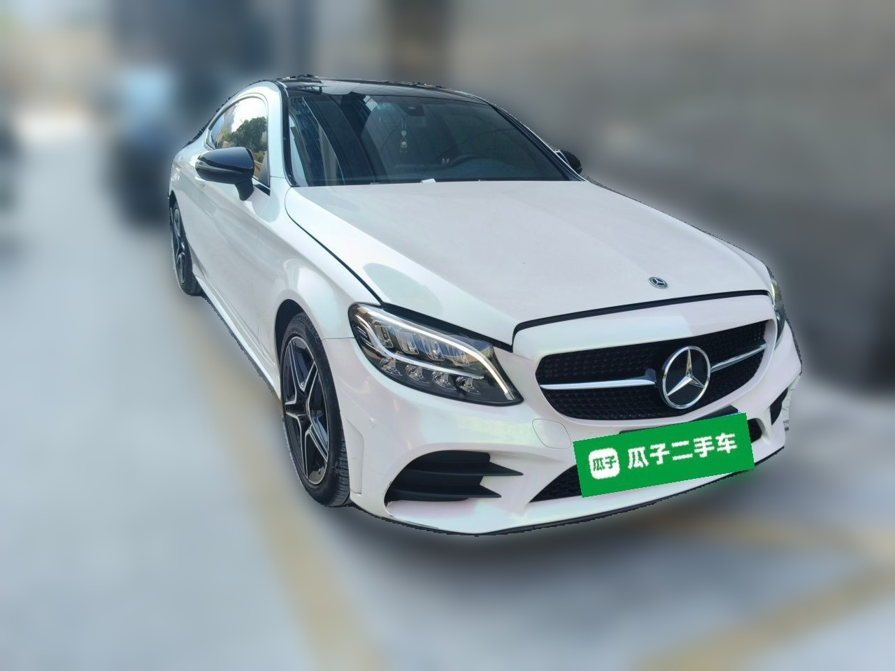 C-Class Imported 2022 C 260 Coupe photo 3
