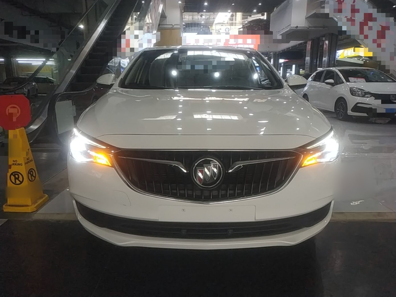 Excelle 2021 Facelift Classic 1.5L AT Elite photo 2