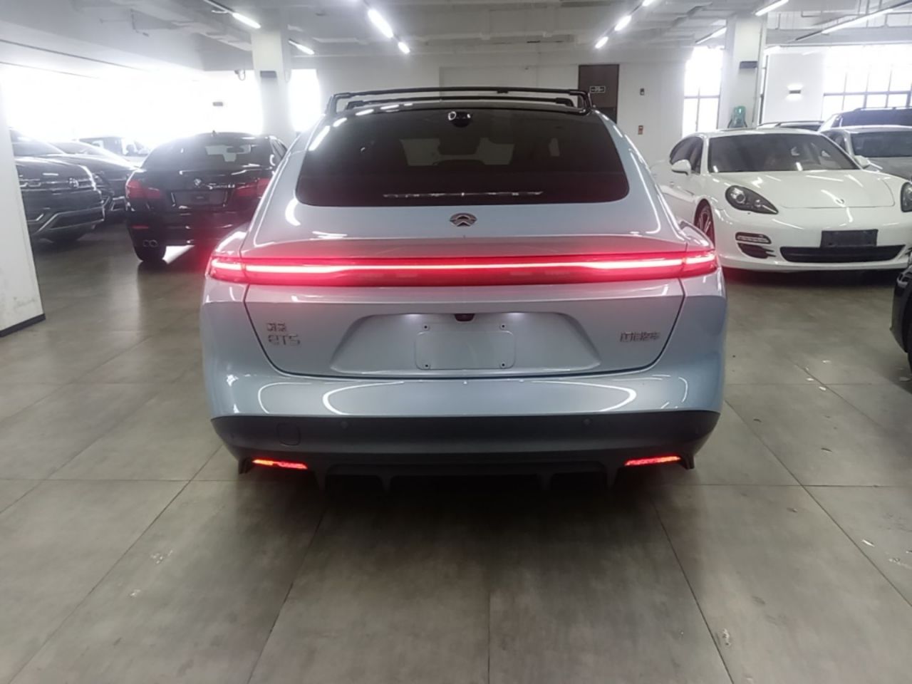 ET5 2022 75kWh photo 3