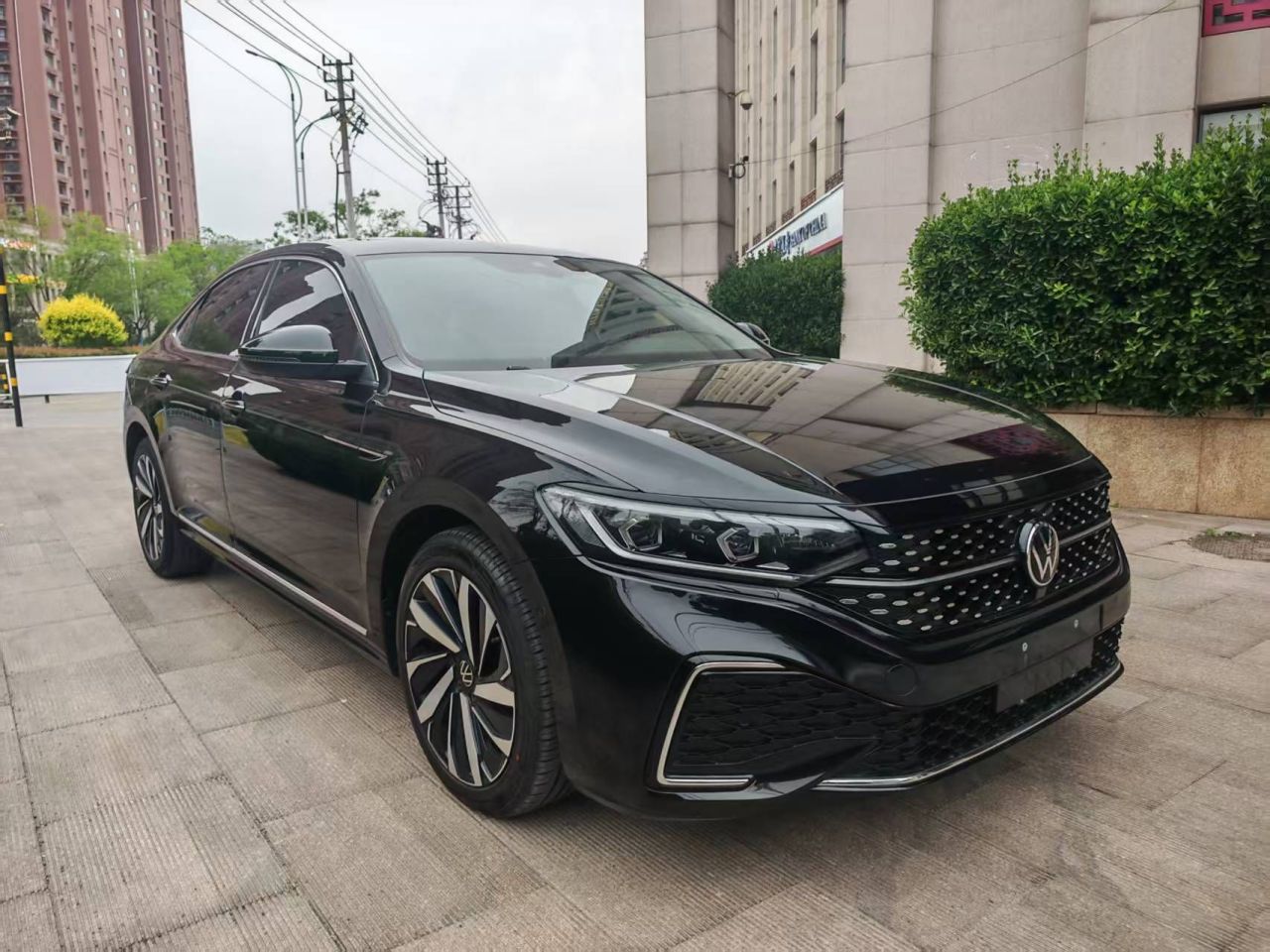 Passat 2022 330TSI Luxury photo 3