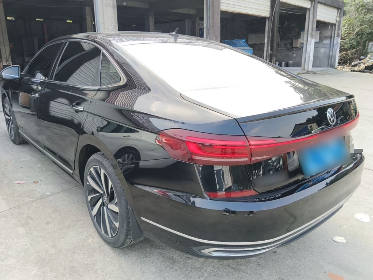 Passat 2023 Facelift 330TSI Luxury photo 4