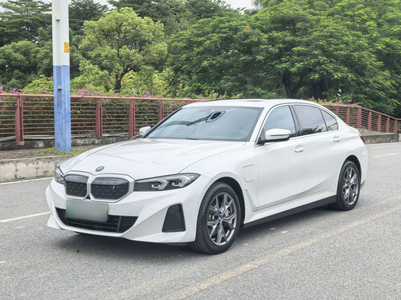 i3 2022 eDrive 35 L