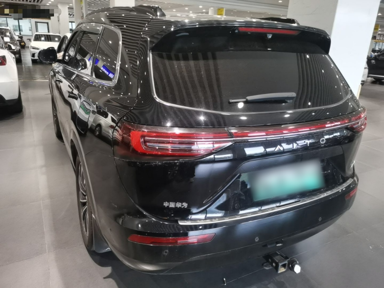 HIMA AITO M7 2024 1.5T ADAS AWD Max 5-Seater photo 4