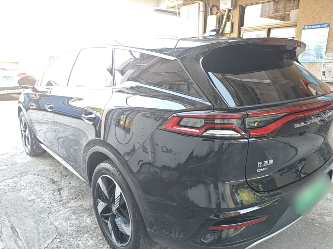 Tang EV 2023 DM-i Champion 112KM Exclusive photo 4