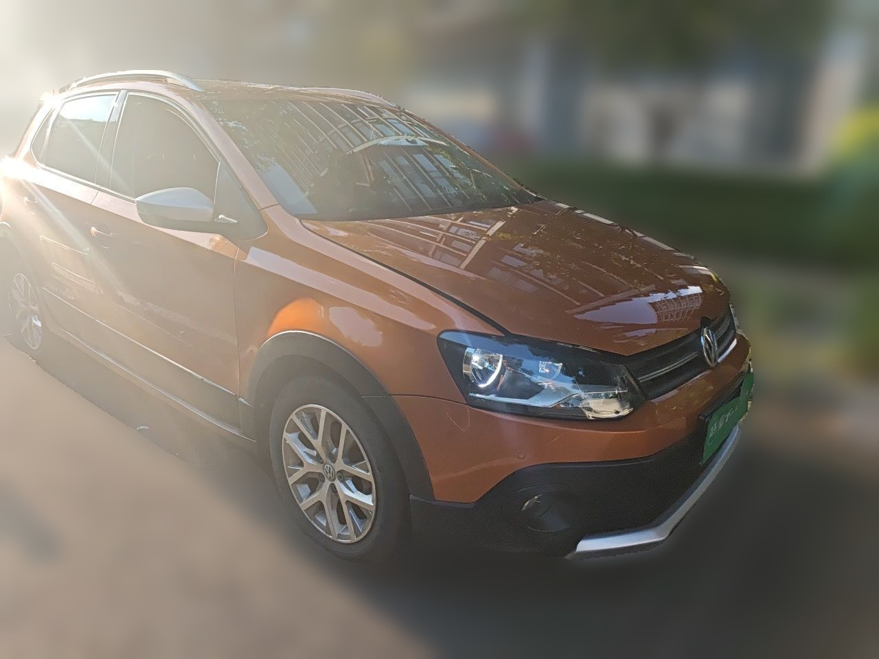 2016 1.6L Cross Polo AT photo 3