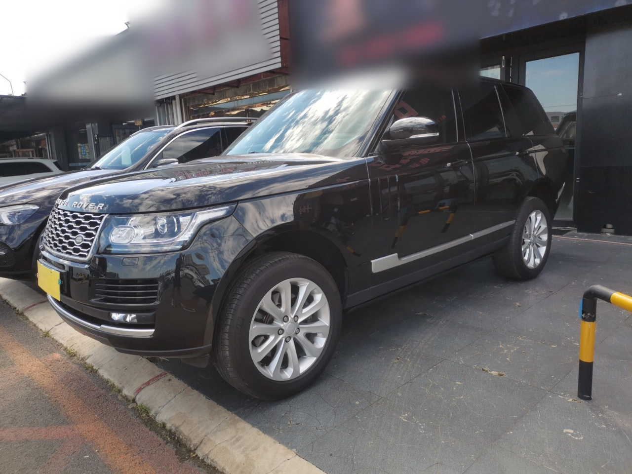 Range Rover Executive Parallel Import