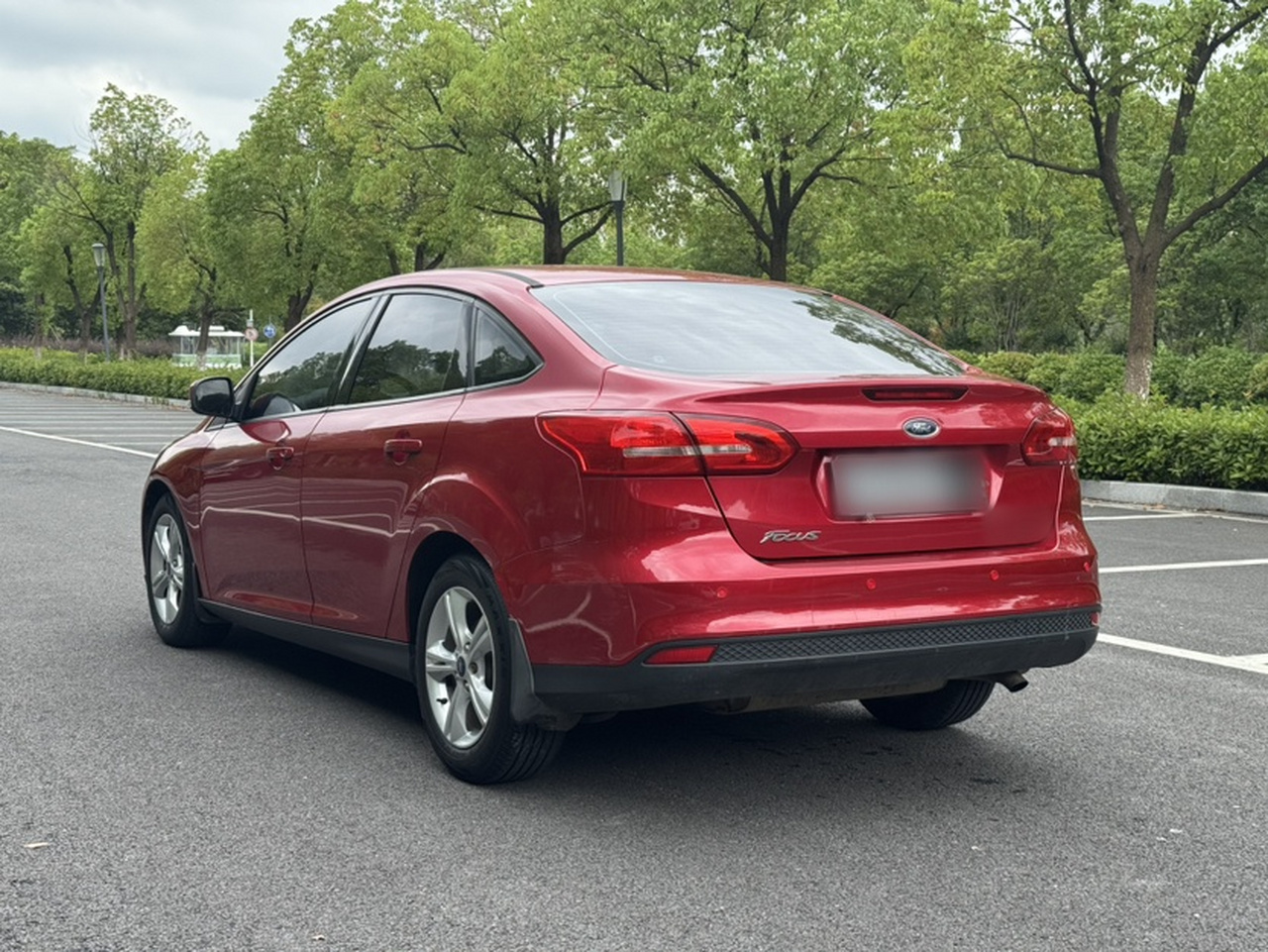 Focus 2015 Sedan 1.6L AT Comfort photo 2