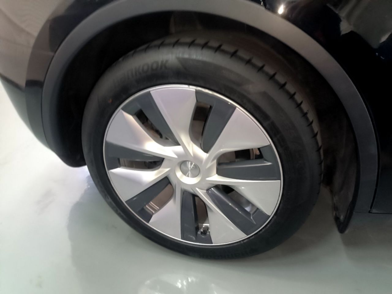 Model Y 2022 Facelift RWD photo 4