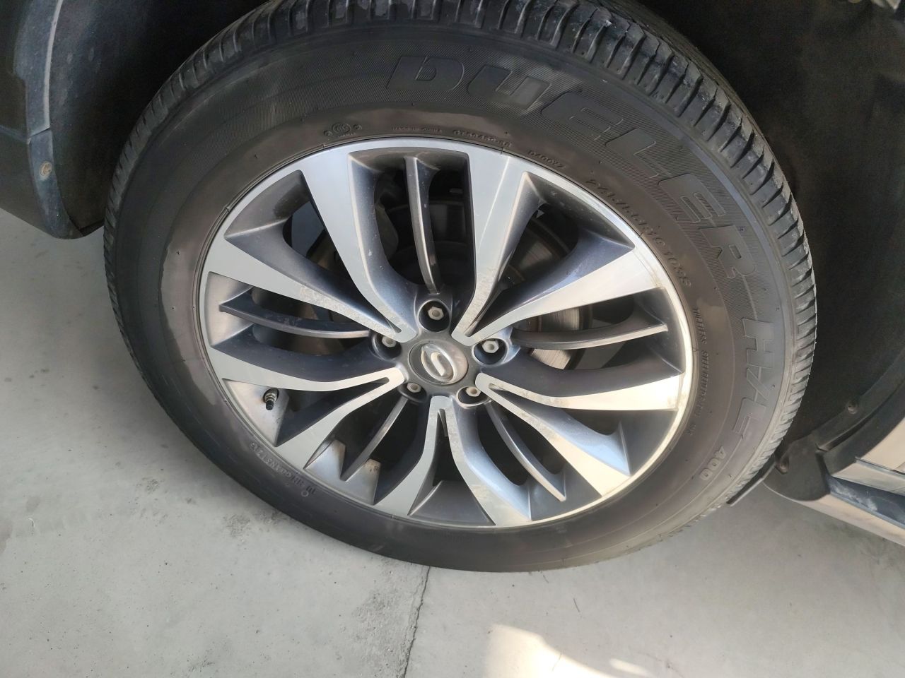 GAC Trumpchi GS8 2017 320T RWD Luxury Connected 7-Seater photo 3