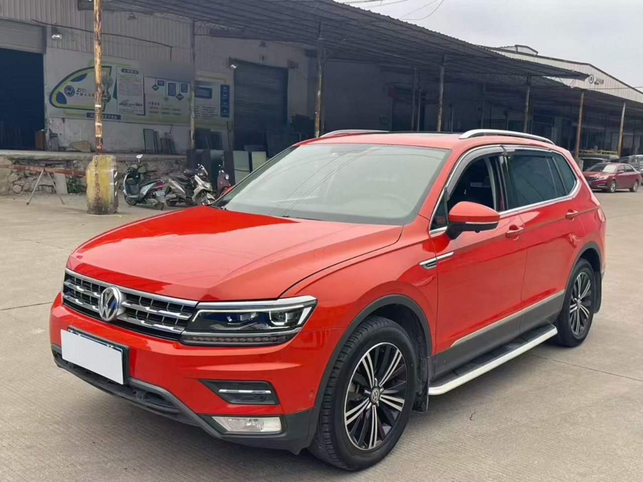Tiguan L 2017 330TSI AT RWD Flagship