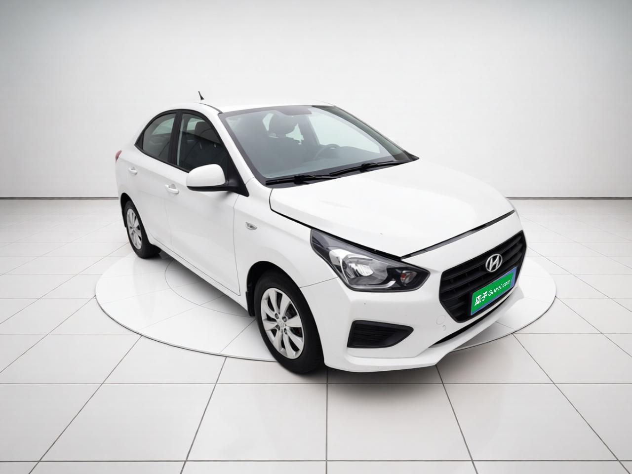 Verna 2017 1.4L MT Refresh Edition China VI photo 3