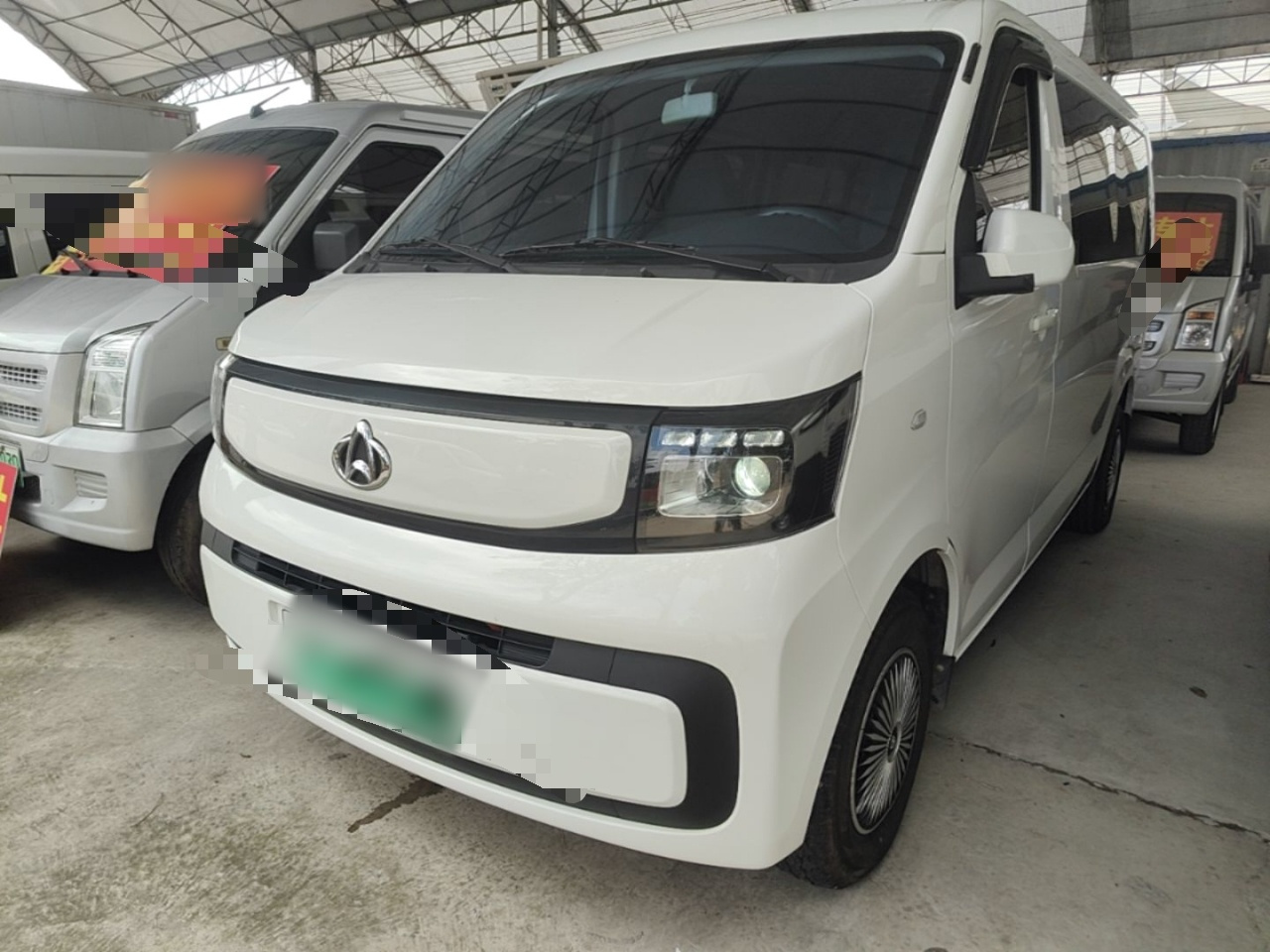 Changan EM60 2025 Comfort 7-Seater 300km