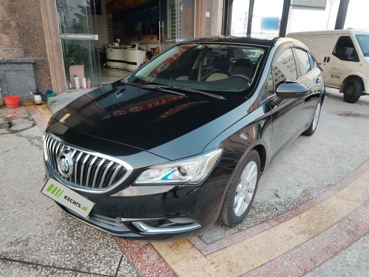 Verano 2015 Sedan 15S AT Leading