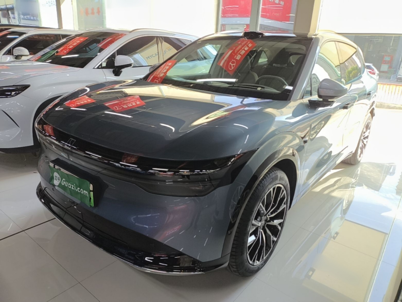 7X 2025 75kWh RWD ADAS