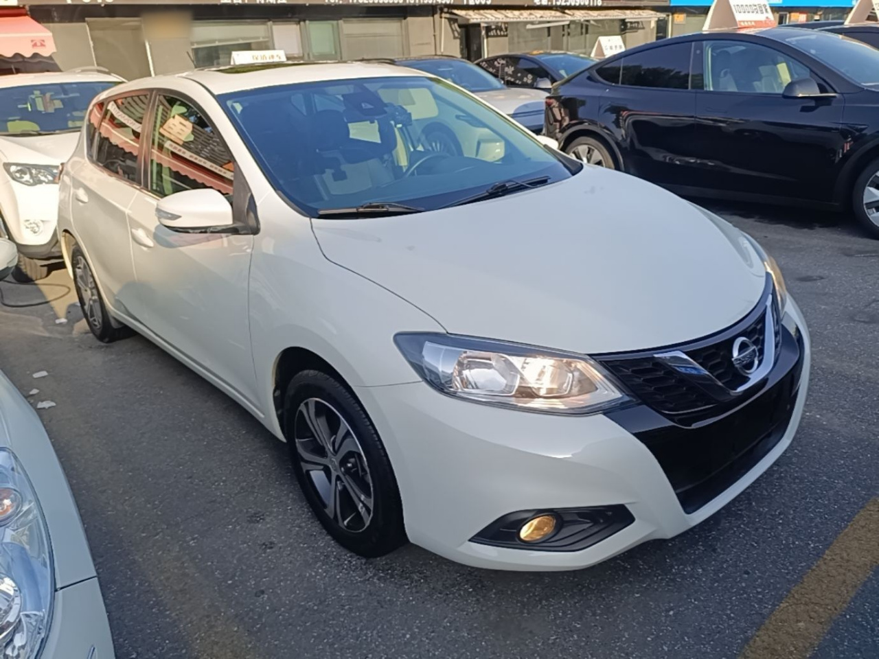 Tiida 2016 1.6L CVT photo 3