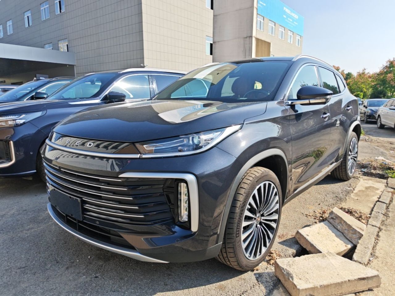 Lingyun 2025 400T AWD