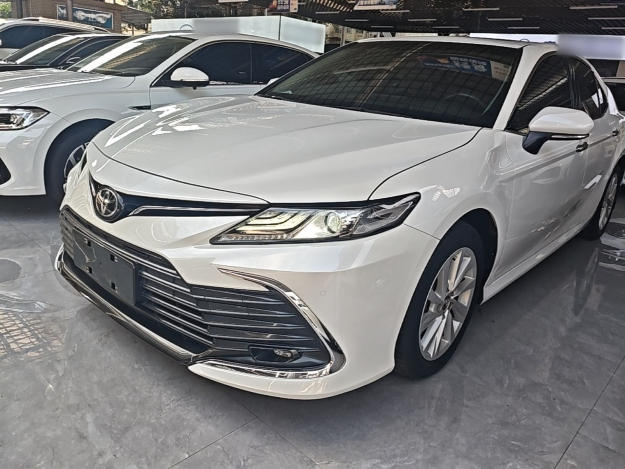 Camry 2021 2.0G Luxury