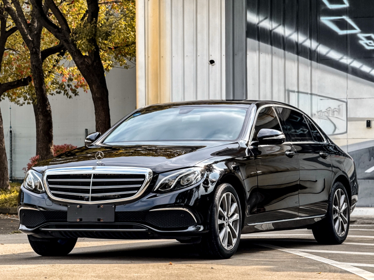 E-Class 2019 E 260 L