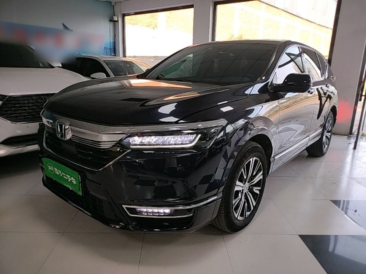 Breeze EV 2022 e:PHEV Premium