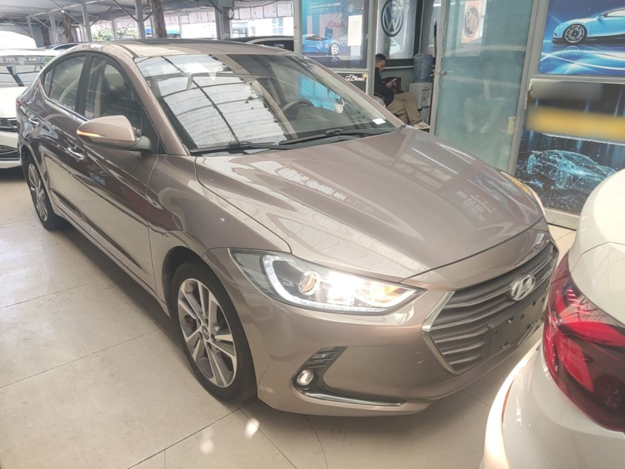 Elantra 2016 1.6L AT Smart Elite photo 3