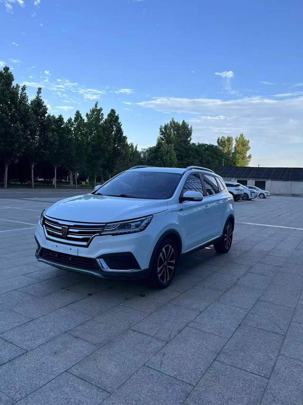RX3 2020 1.6L MT 4G Flagship