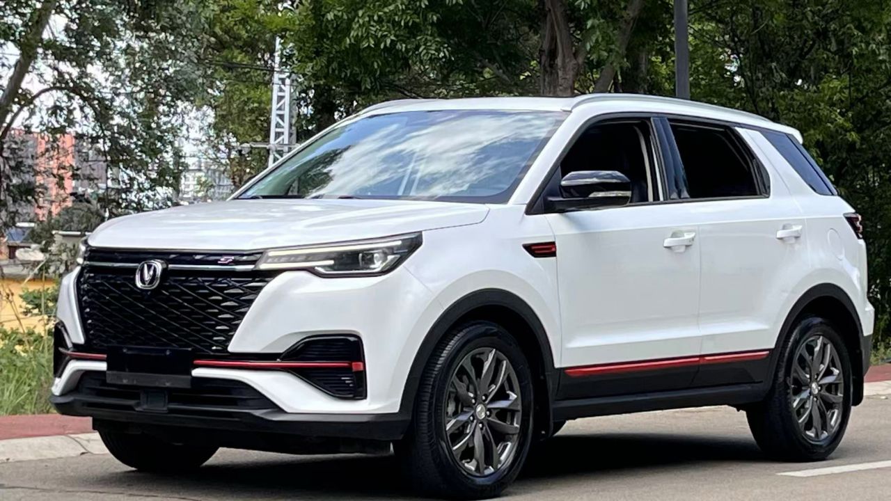 CS55PLUS 2021 1.5T DCT Luxury