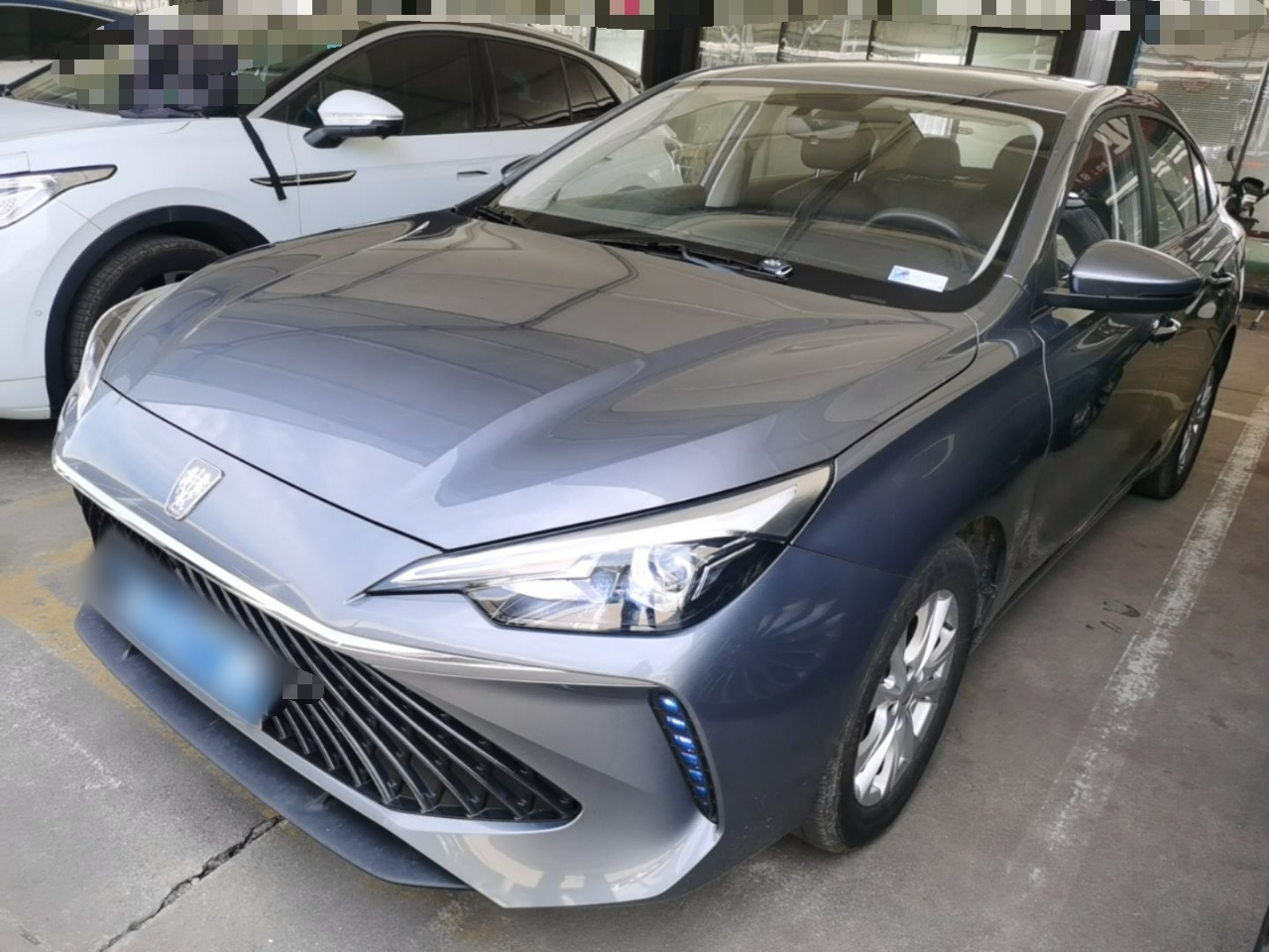 i5 2023 1.5L CVT Luxury