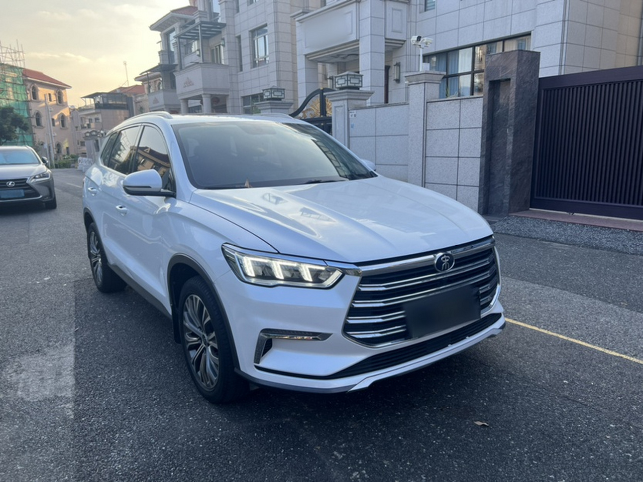 Song Pro EV 2019 DM 1.5T AWD Performance Luxury photo 3