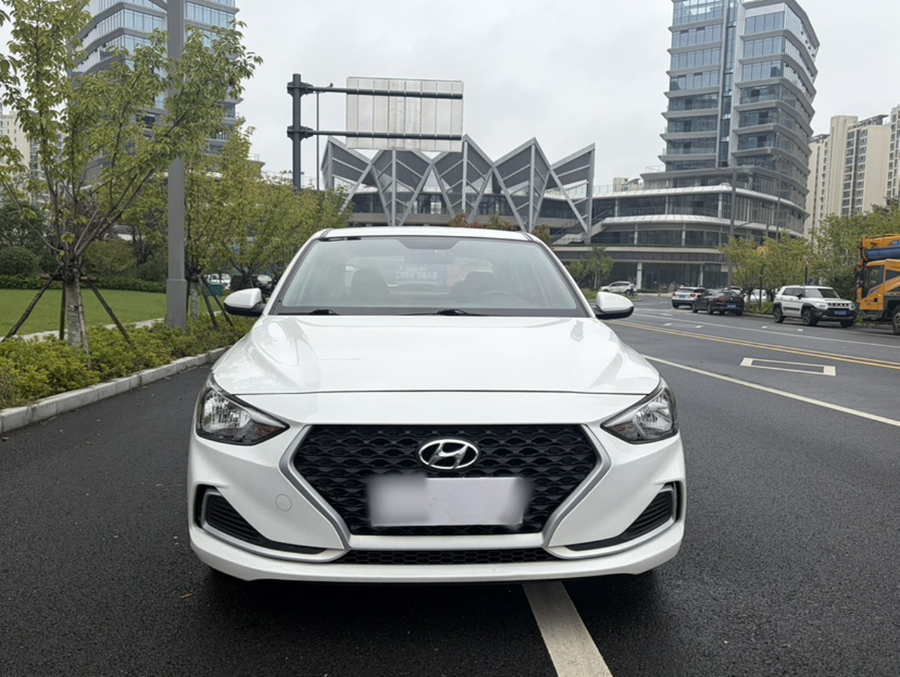 Dynamic 2020 1.6L AT GL photo 4