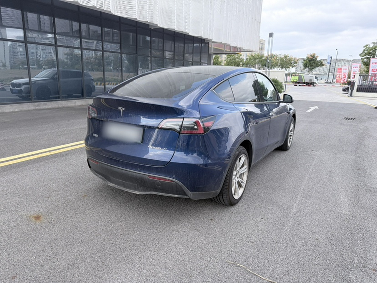 Model Y 2021 Long Range AWD photo 5