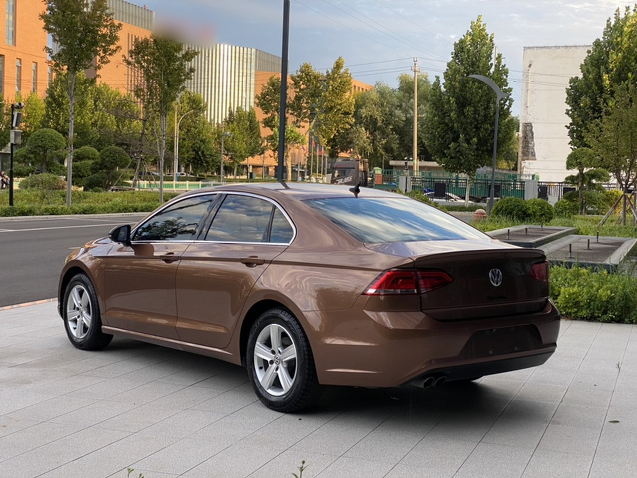 Lamando 2015 230TSI MT photo 4