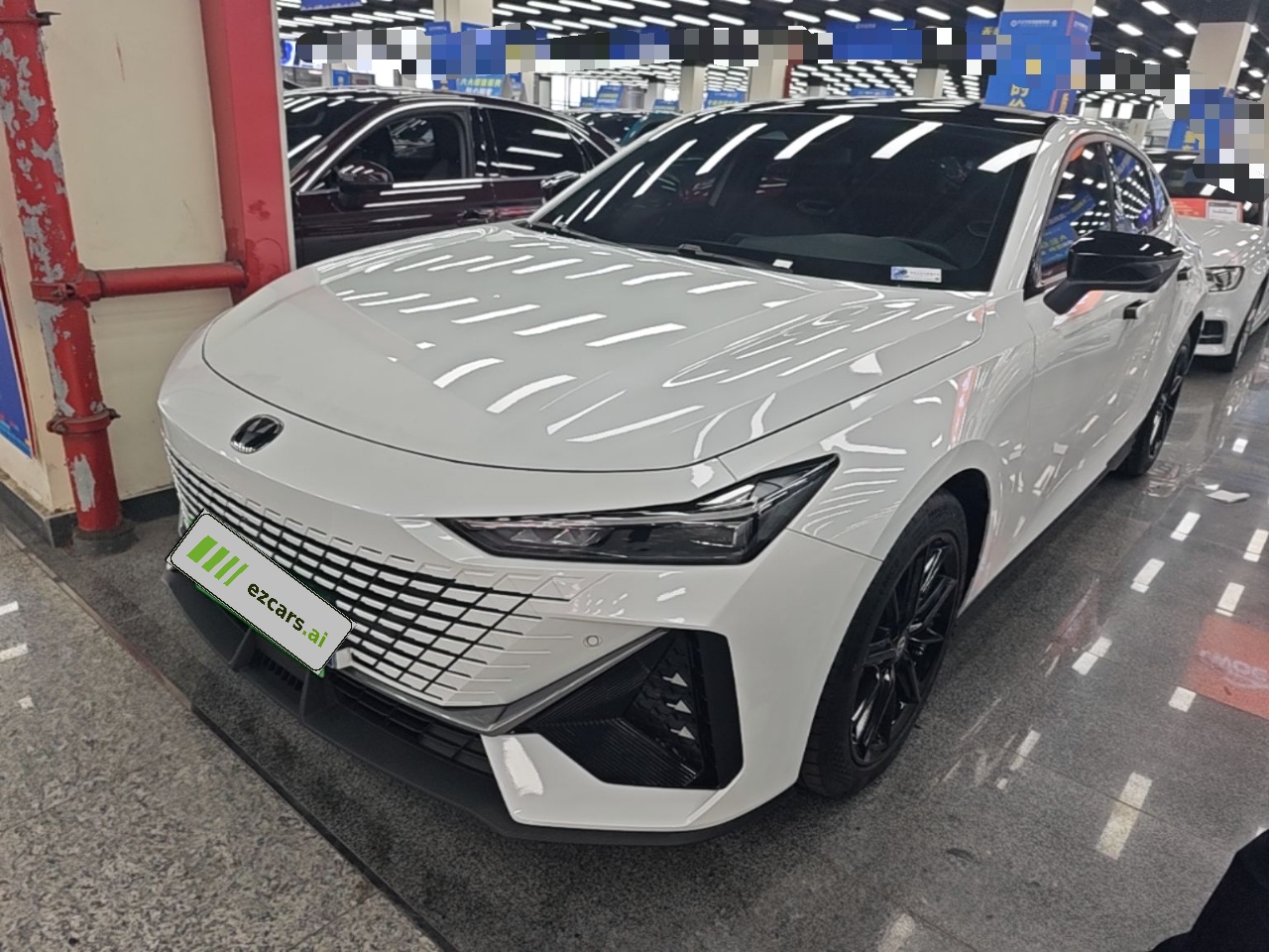 UNI-V 2023 1.5T Premium