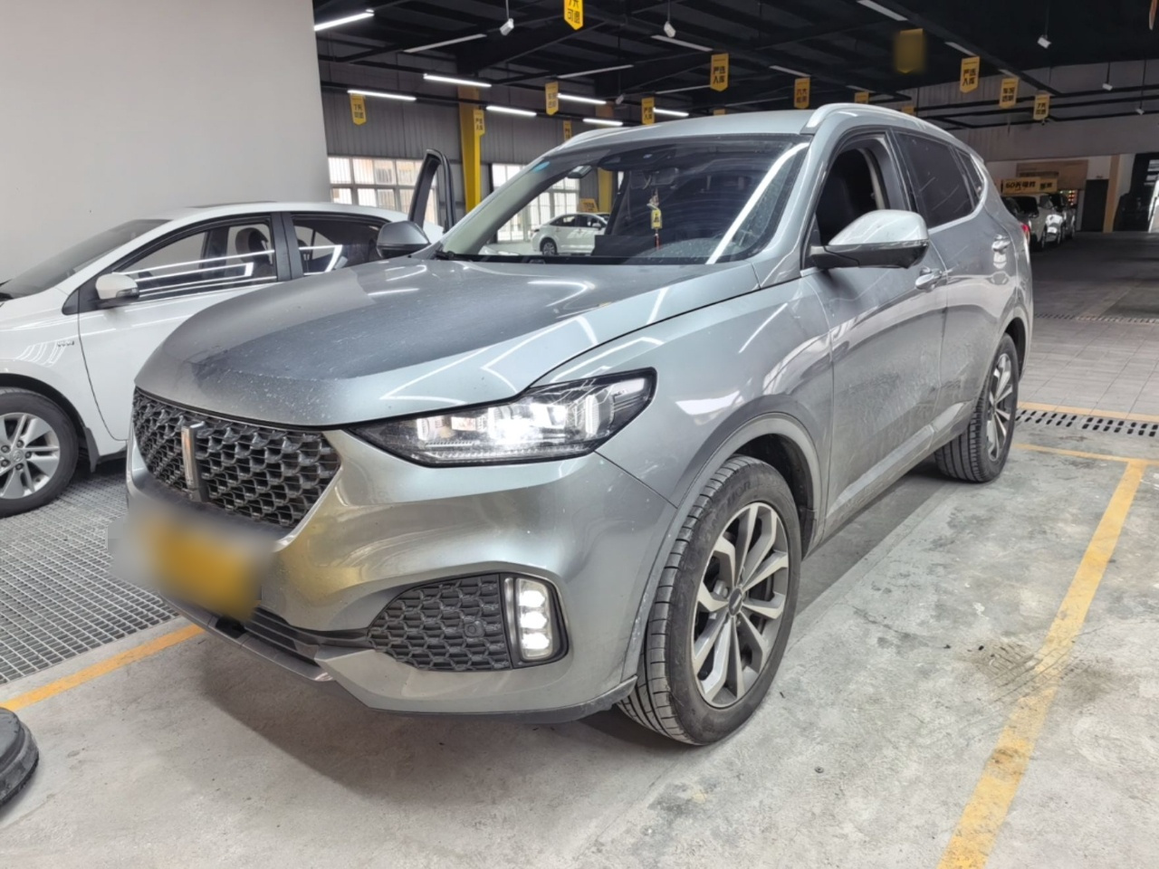 VV6 2020 2.0T RWD +