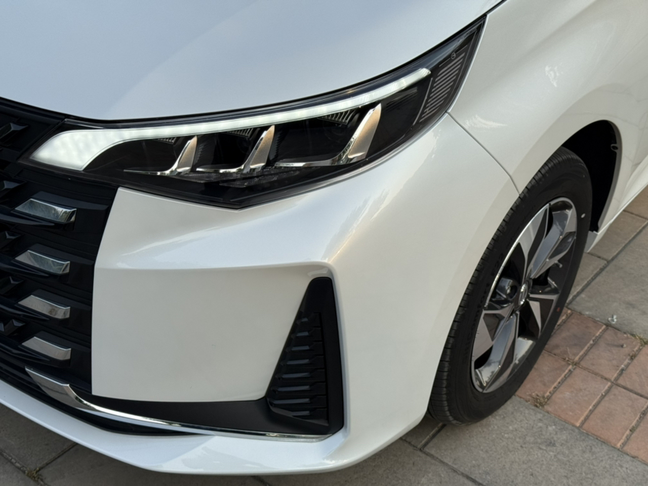 GAC Trumpchi M6 2023 PRO 270T DCT Exclusive photo 2