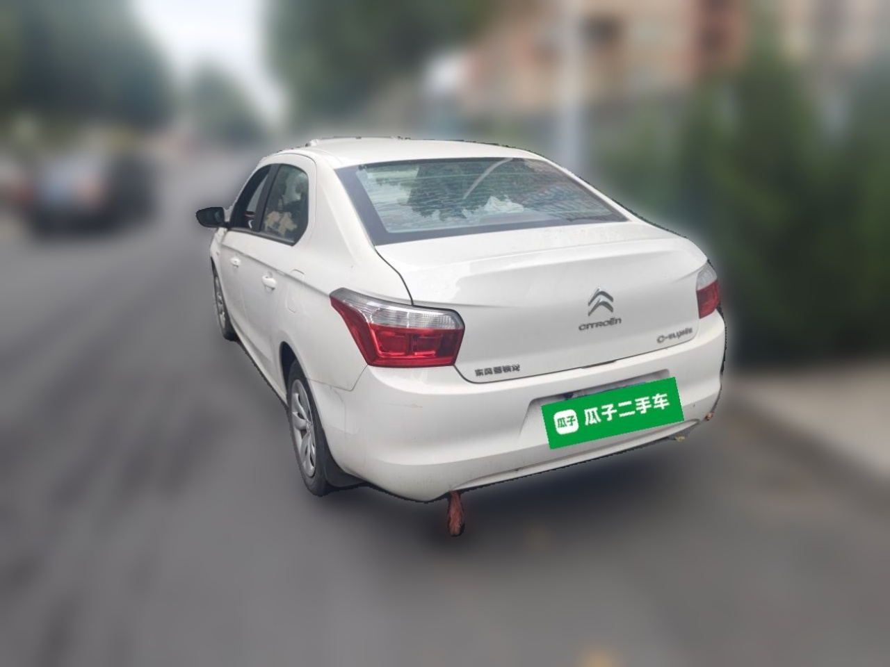 2015 1.6L MT Fashion photo 4