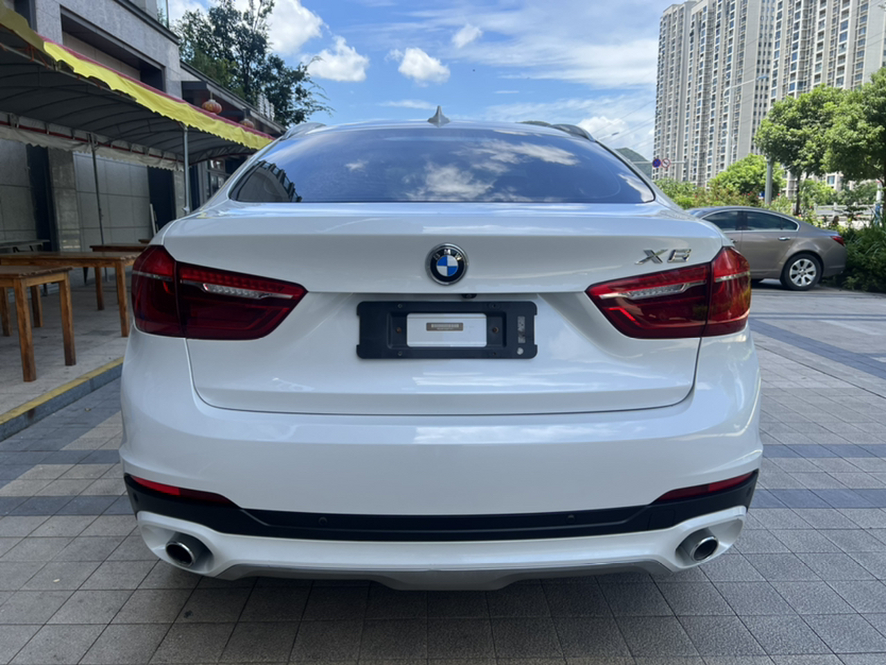 X6 2015 xDrive28i photo 2