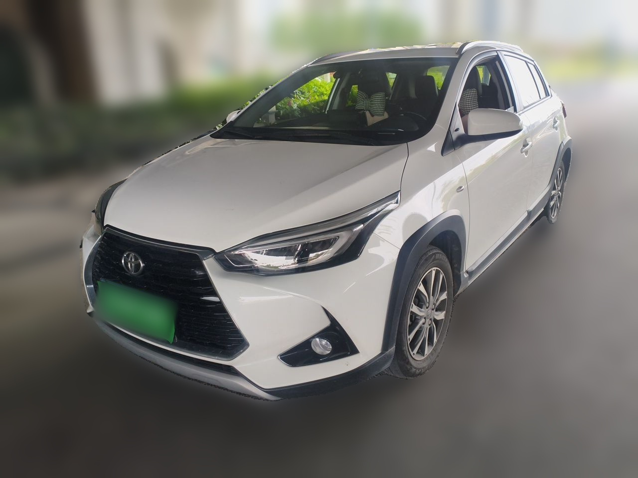 YARiS L 2022 X 1.5L CVT Luxury PLUS