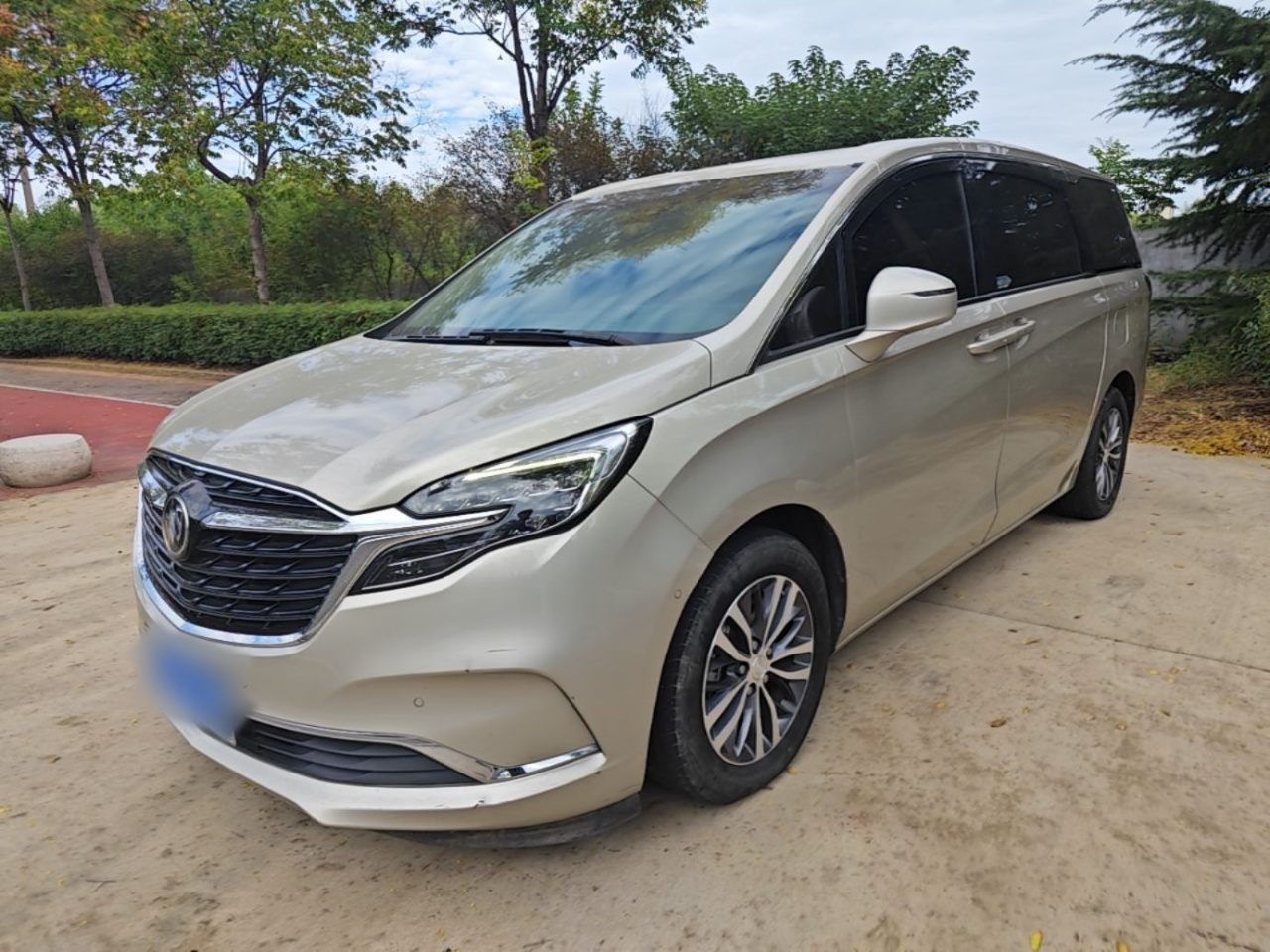 GL8 2021 ES 653T Exclusive