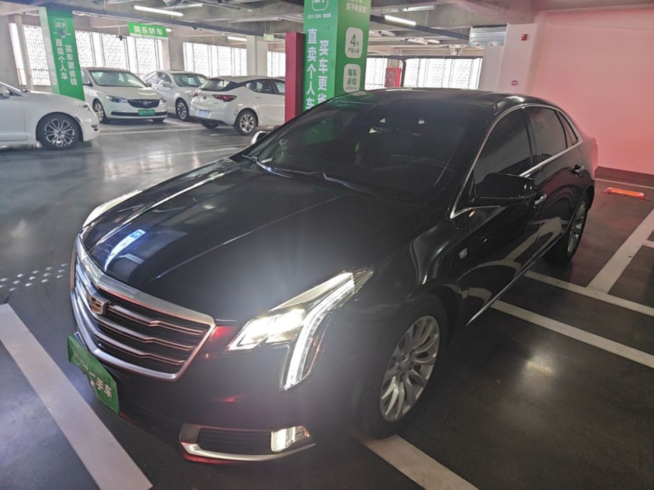 XTS 2018 28T Elite