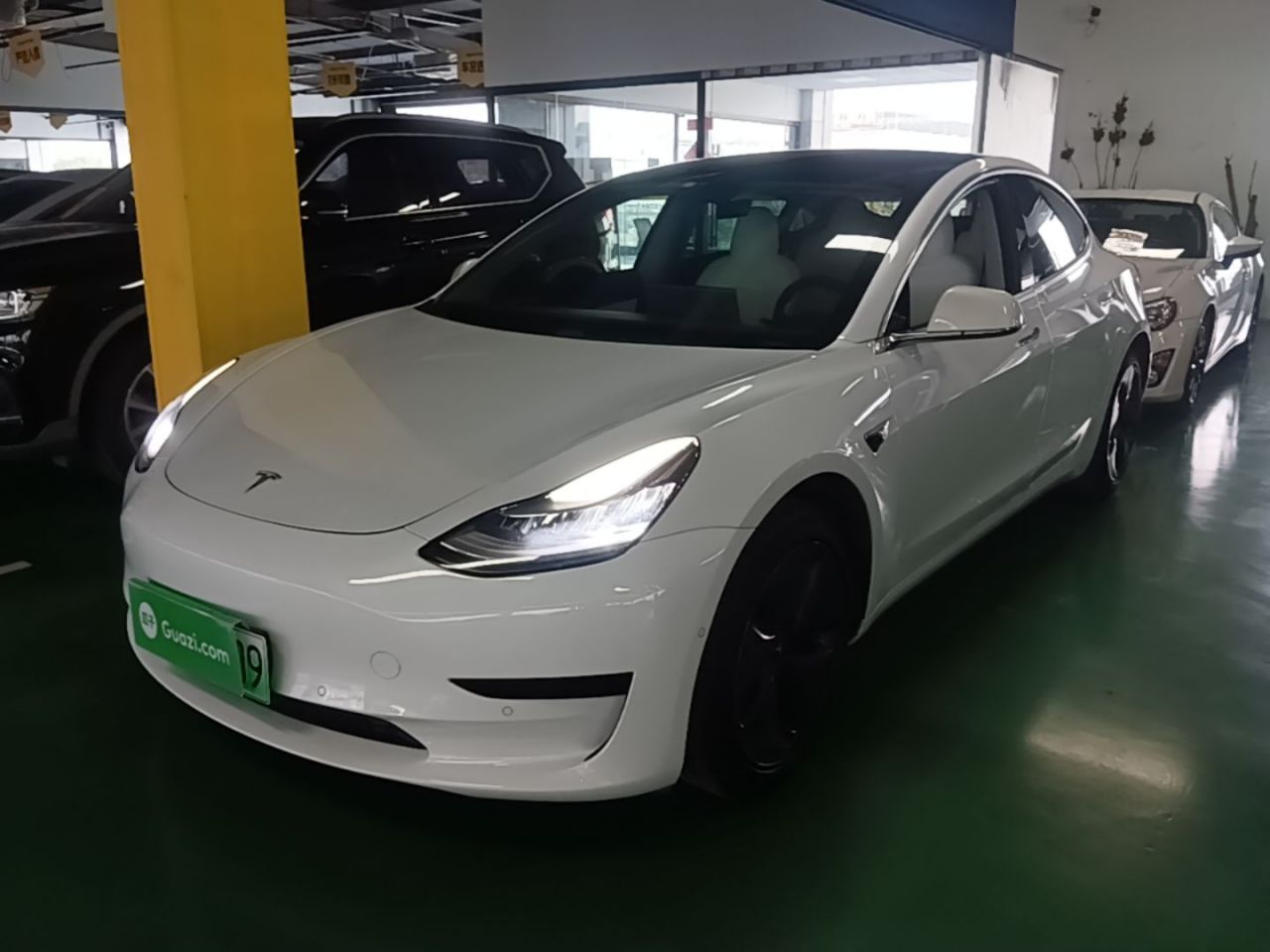 Model 3 Imported 2019 Standard Range RWD Upgraded