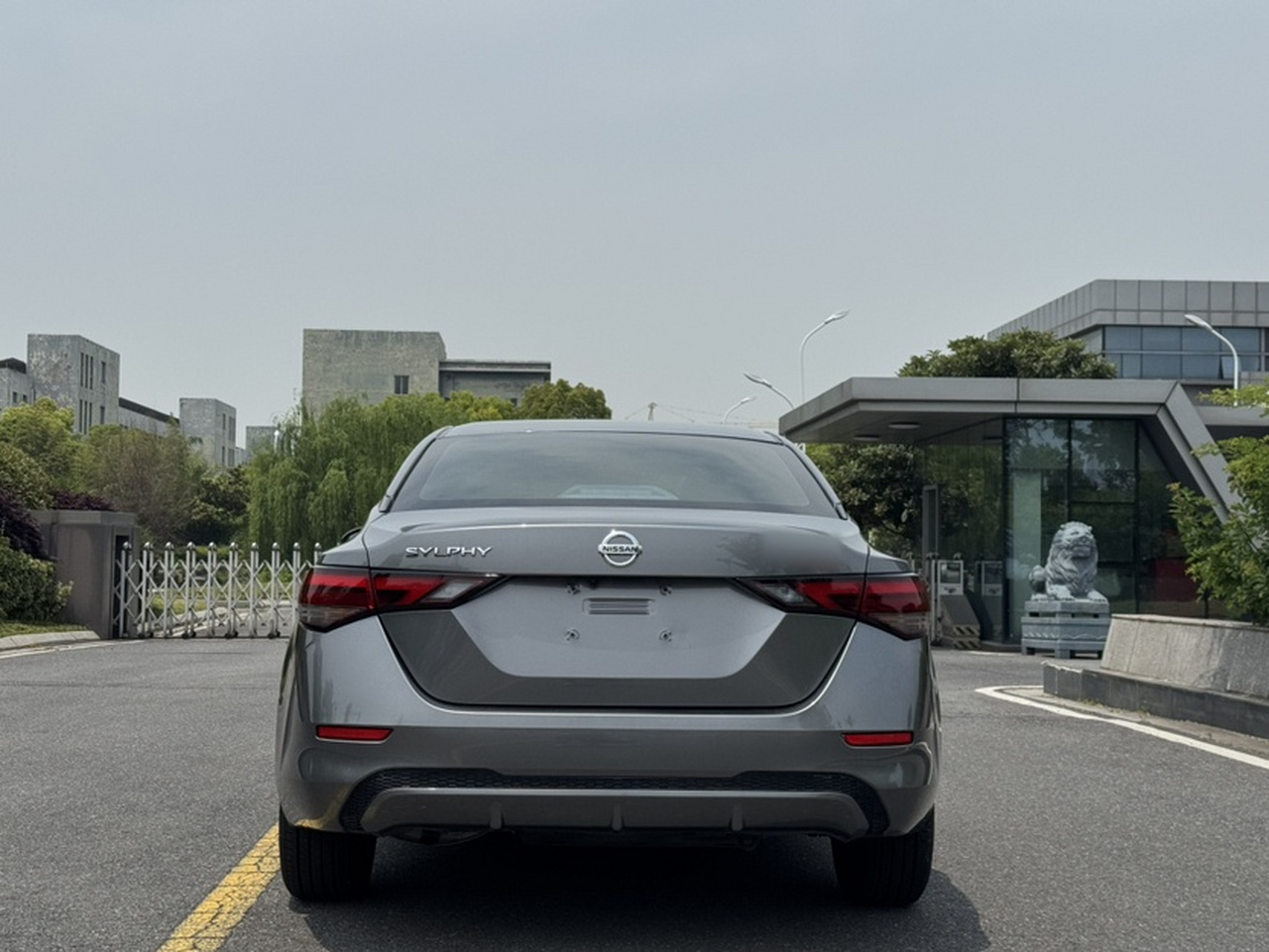 Sylphy 2022 1.6L XL CVT Enjoy photo 3