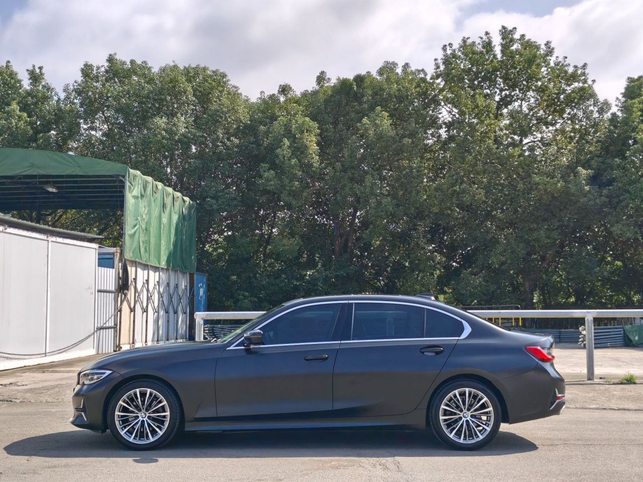 3 Series 2020 325Li Launch Edition photo 2