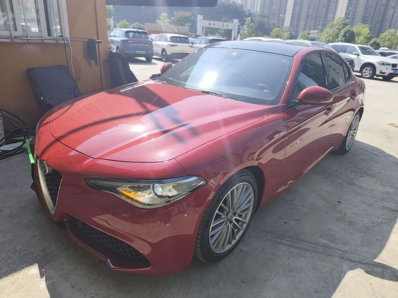 Alfa Romeo Giulia 2017 2.0T 280HP Luxury Sport