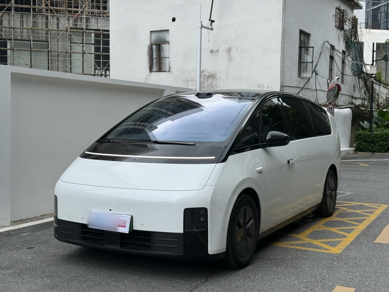 Li MEGA 2025 Ultra Smart Refresh Edition