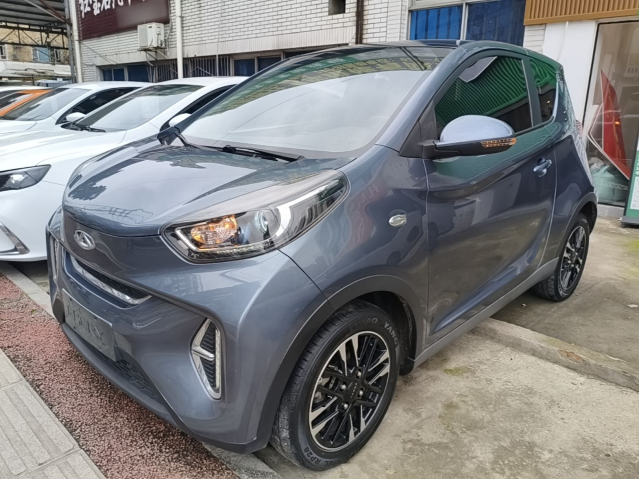 QQ Little Ant 2022 LFP 30kW 301km