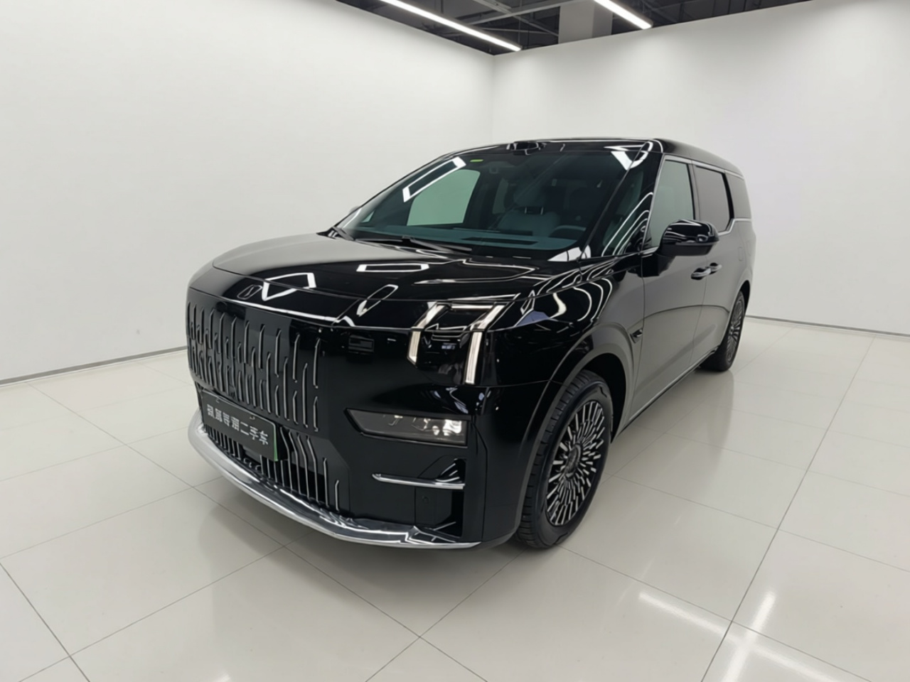 009 2024 7-Seater 108kWh