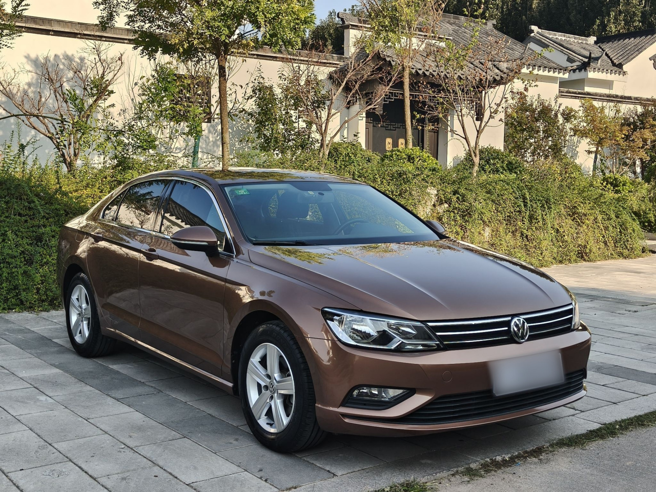 Lamando 2015 230TSI DSG photo 3